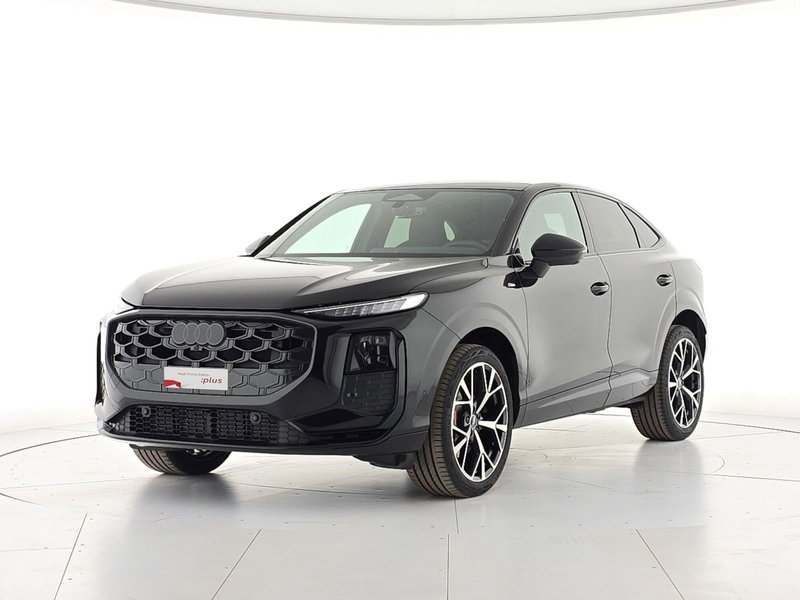 Audi Q3 Sportback nuova a Asti