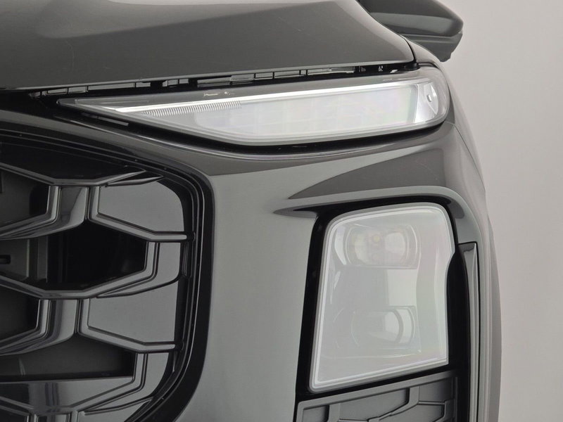 Audi Q3 Sportback nuova a Asti (6)