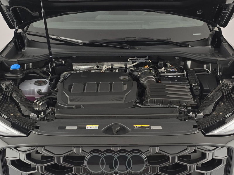 Audi Q3 Sportback nuova a Asti (7)