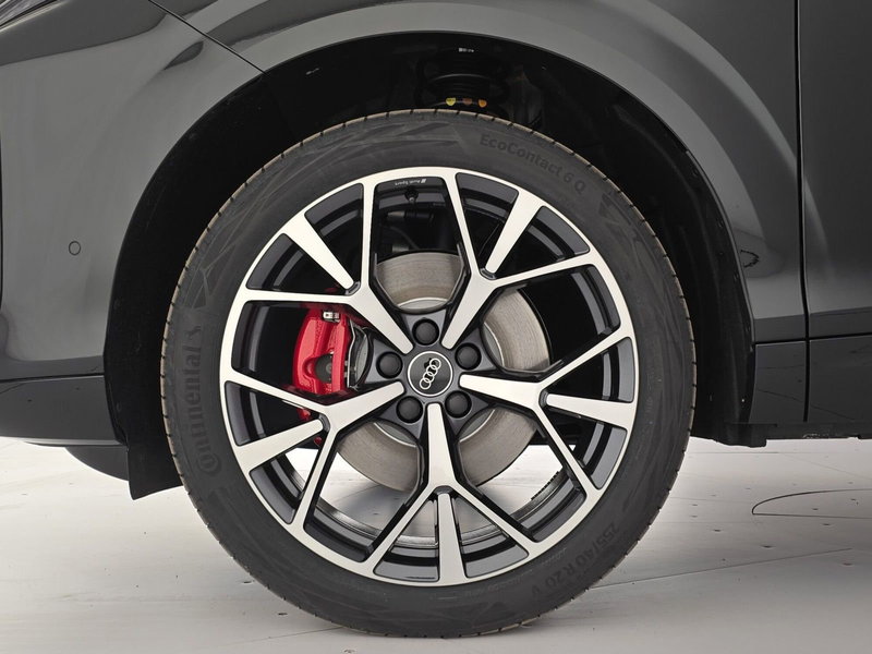 Audi Q3 Sportback nuova a Asti (8)