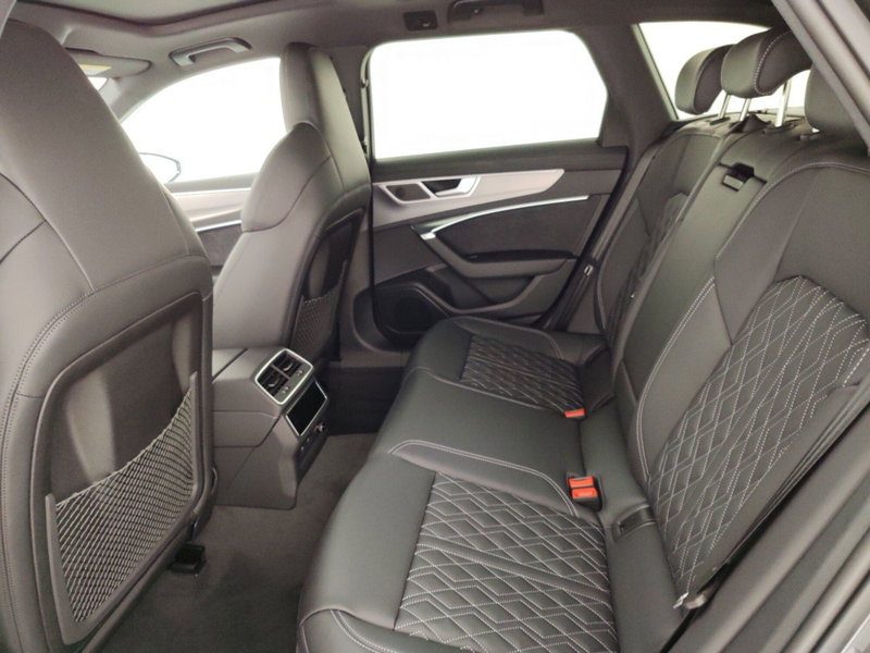 Audi A6 Avant nuova a Massa-Carrara (12)
