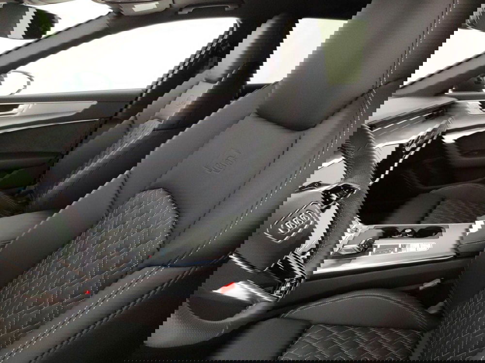 Audi A6 Avant nuova a Massa-Carrara (9)