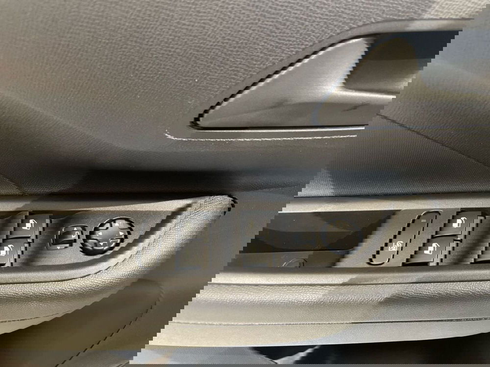 Opel Frontera nuova a Salerno (13)