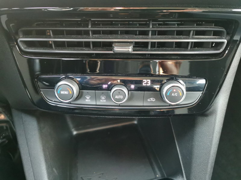 Opel Mokka usata a Taranto (15)
