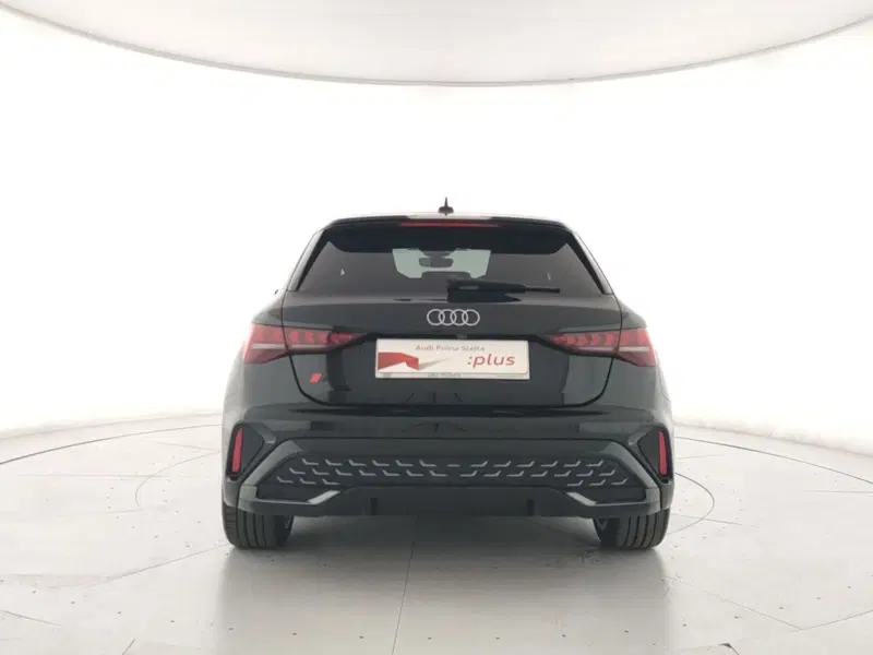 Audi A3 Sportback usata a Napoli (4)