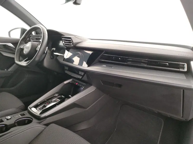 Audi A3 Sportback usata a Napoli (6)