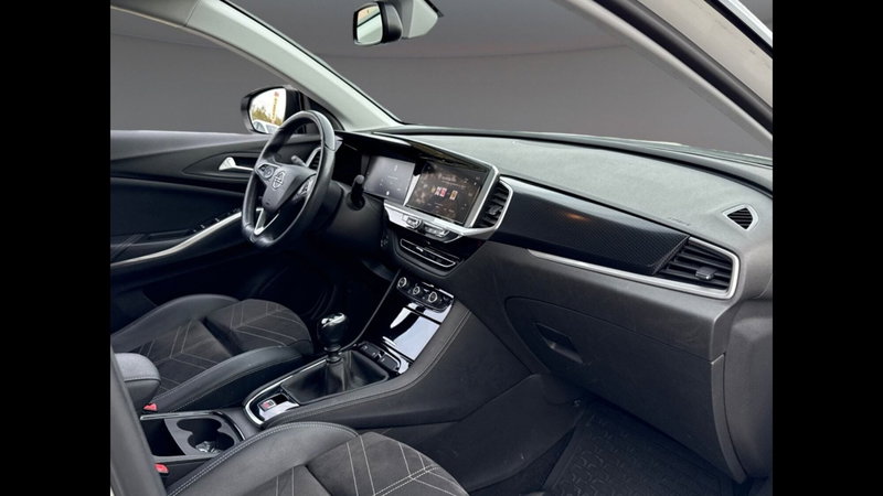Opel Grandland usata a Palermo (5)