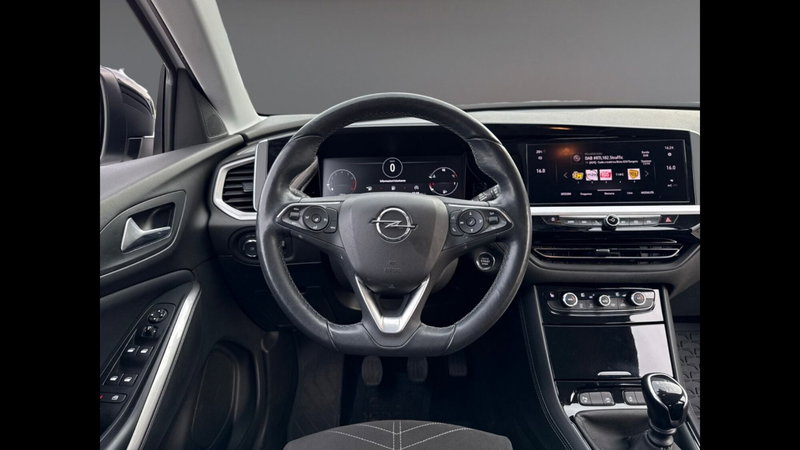 Opel Grandland usata a Palermo (9)