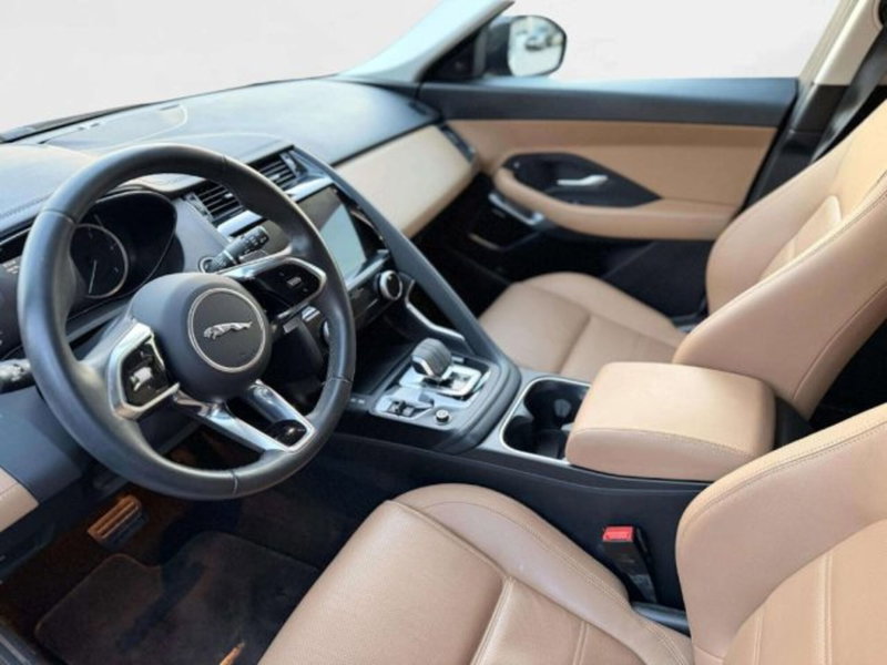 Jaguar E-Pace usata a Siena (10)
