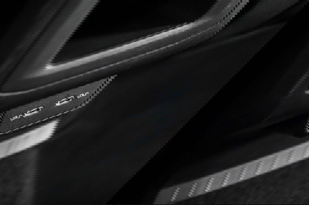 Volkswagen T-Cross usata a Varese (20)