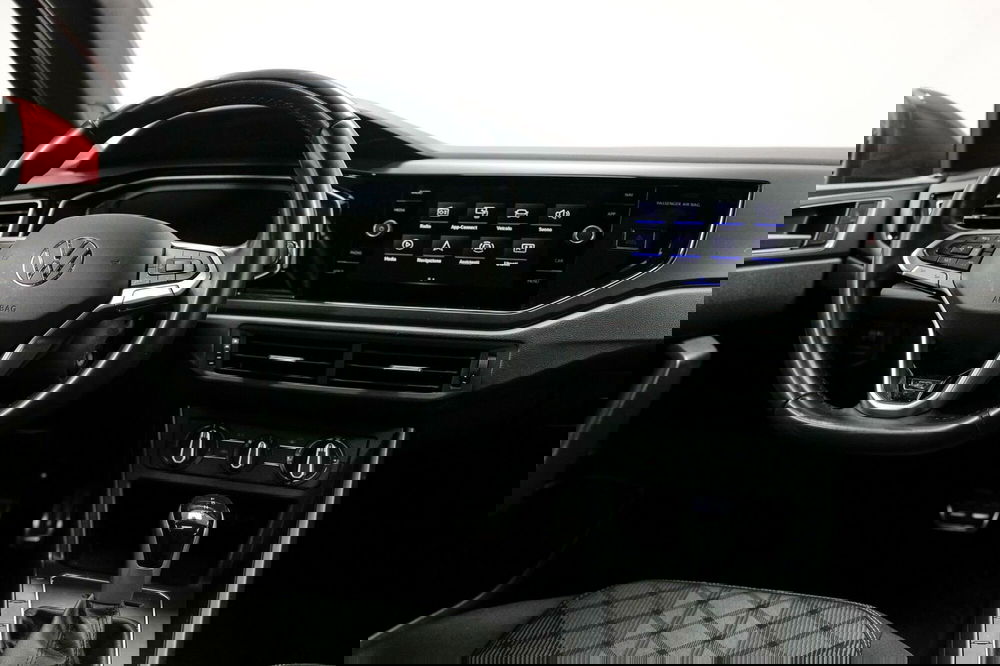 Volkswagen Taigo usata a Varese (11)