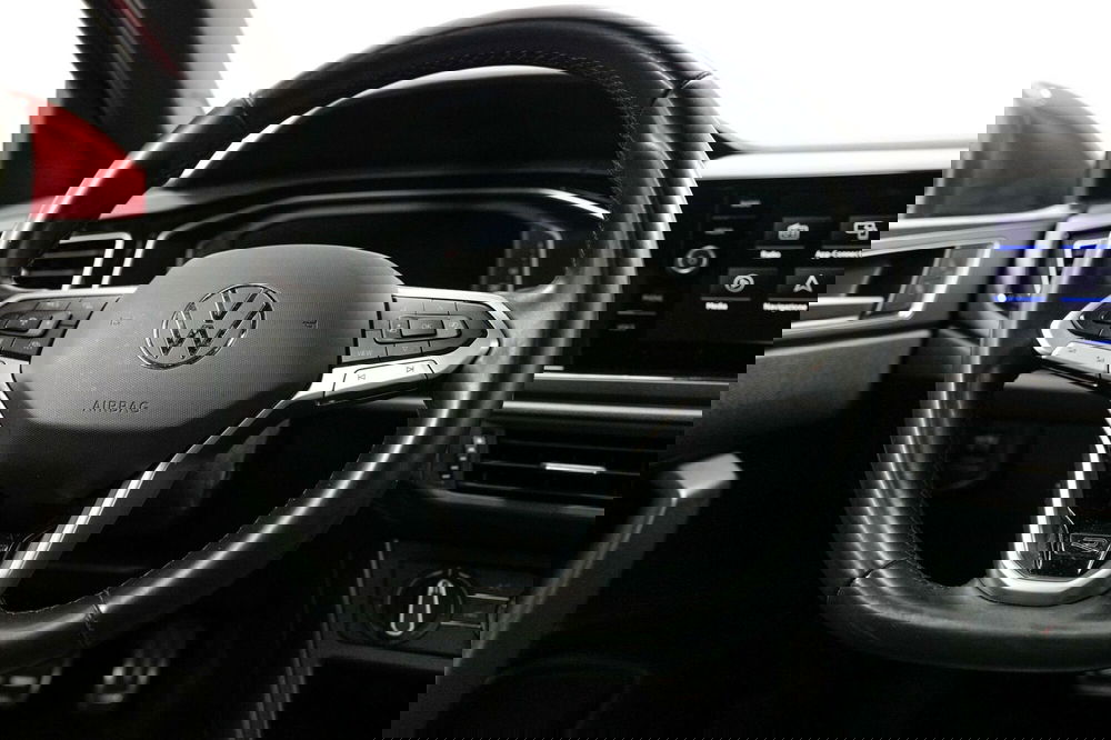 Volkswagen Taigo usata a Varese (12)