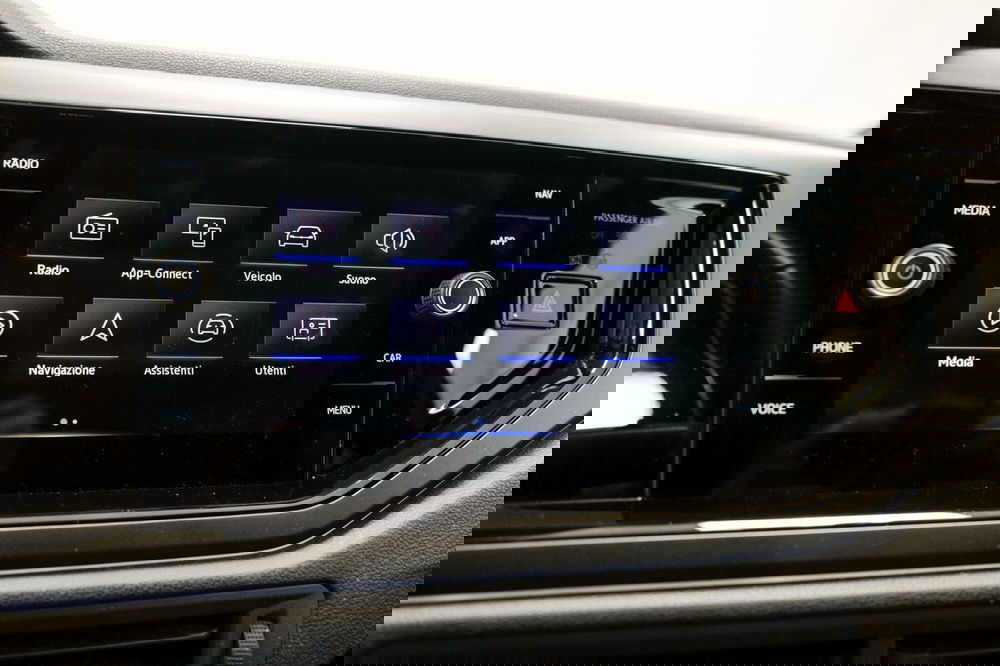 Volkswagen Taigo usata a Varese (15)