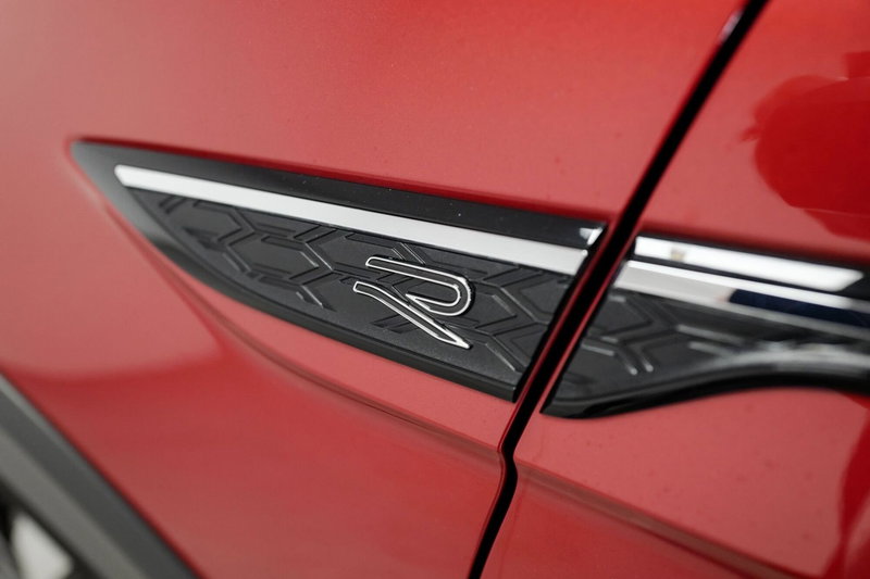 Volkswagen Taigo usata a Varese (19)