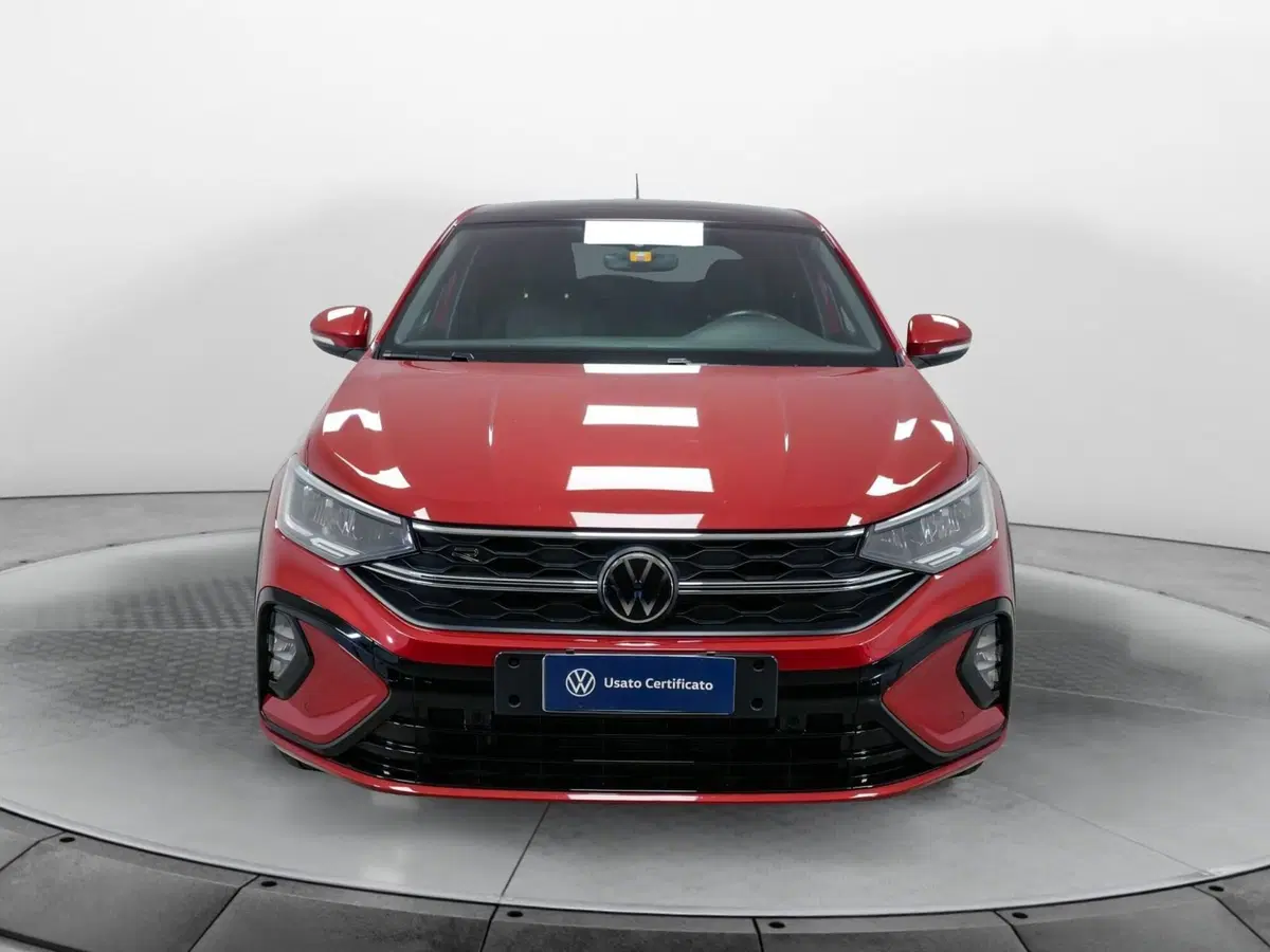 Volkswagen Taigo usata a Varese (2)