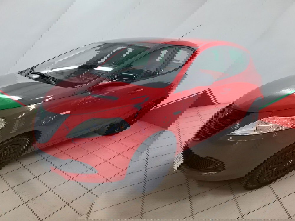 Lancia Ypsilon usata a Arezzo