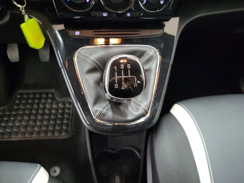 Lancia Ypsilon usata a Arezzo (12)
