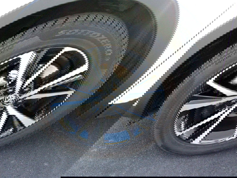 Toyota Toyota C-HR usata a Bergamo (14)