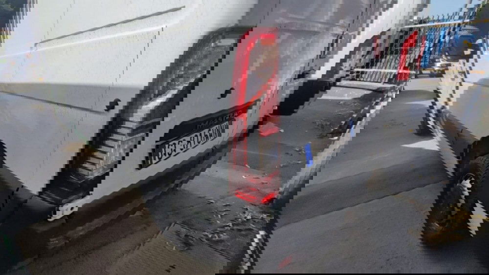 Renault Master Furgone usata a Salerno (13)