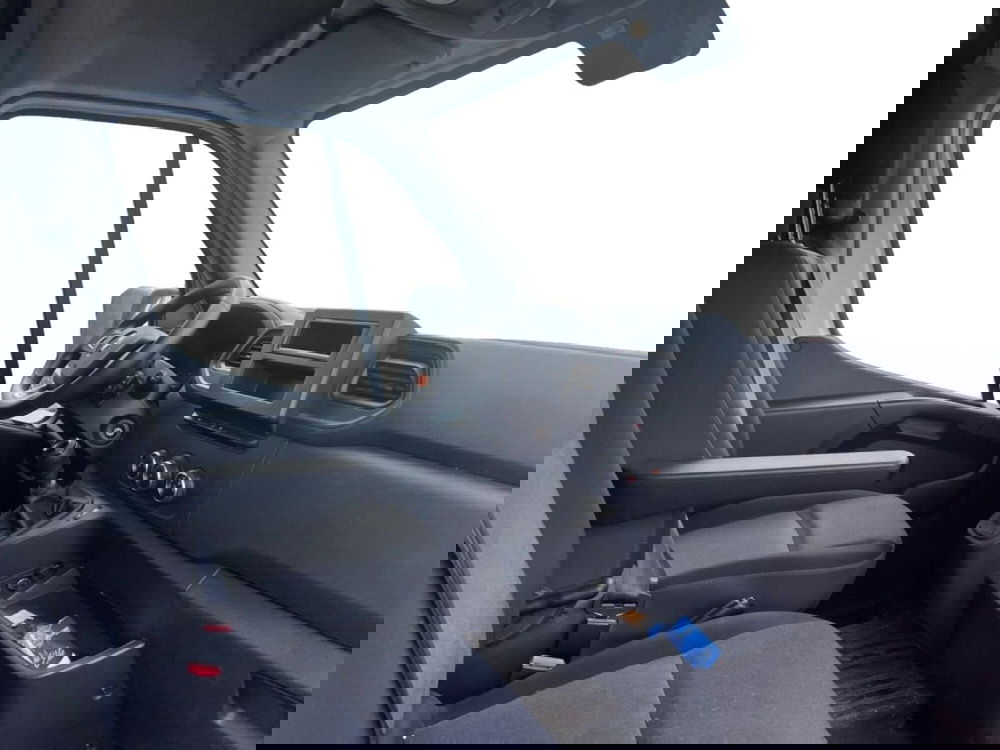 Renault Master Furgone usata a Salerno (7)