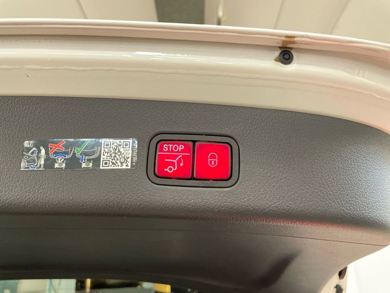 Mercedes-Benz GLC SUV usata a Firenze (18)