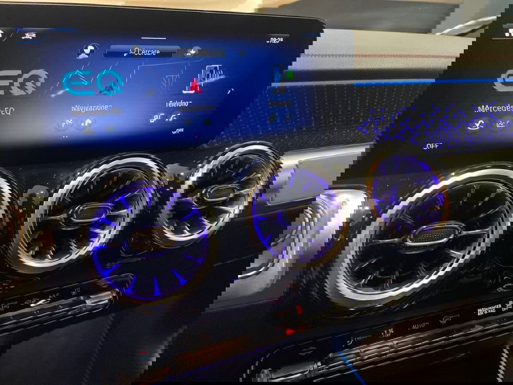 Mercedes-Benz EQB usata a Firenze (14)