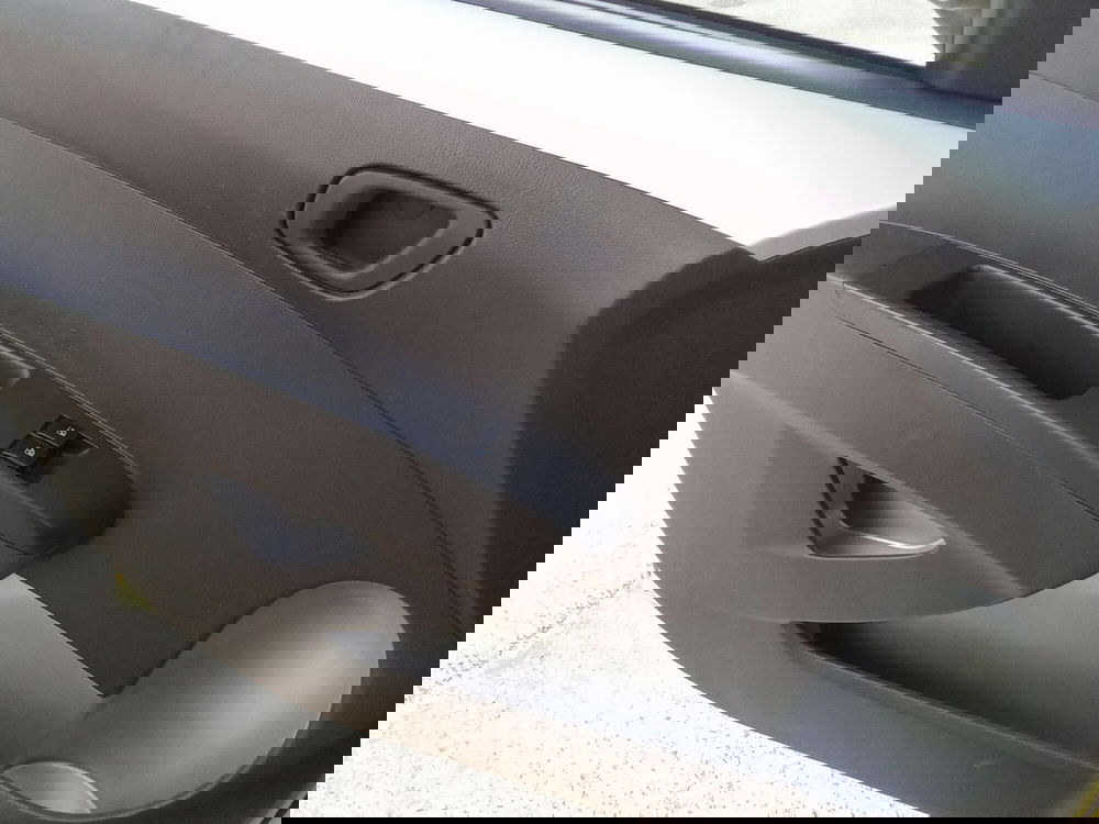 Chevrolet Spark usata a Rimini (9)