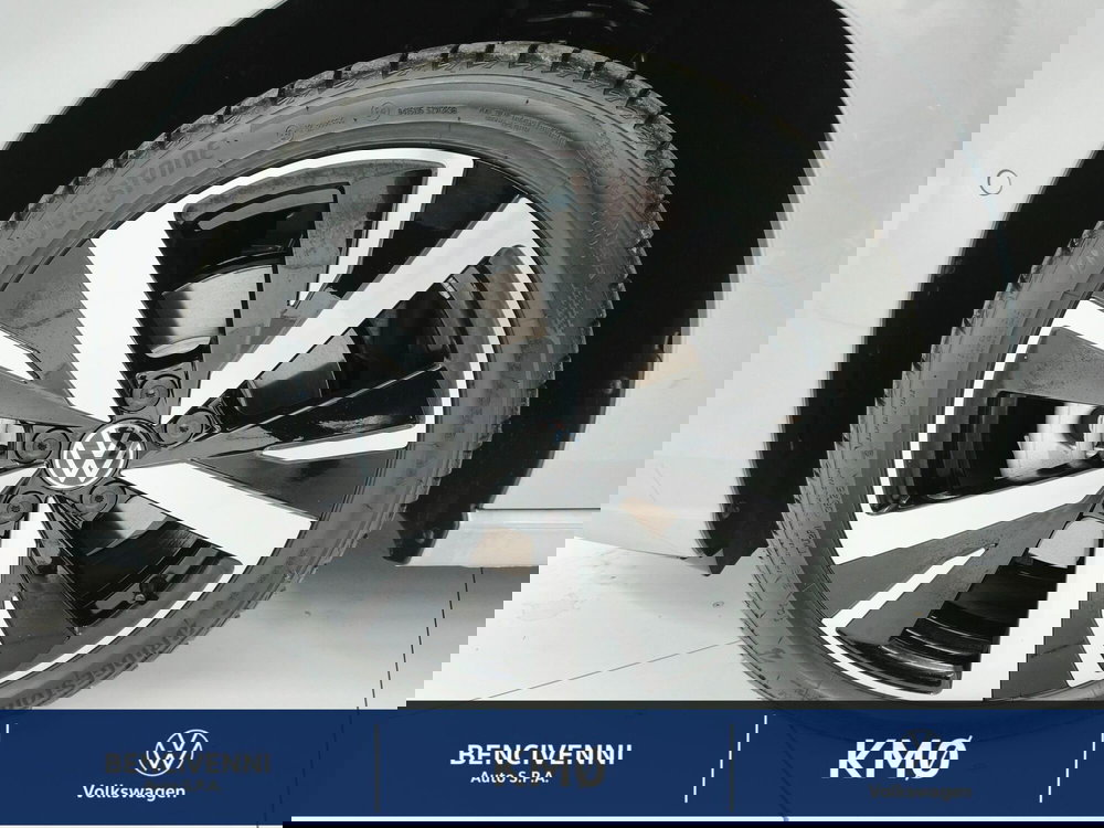 Volkswagen Golf nuova a Catanzaro (15)