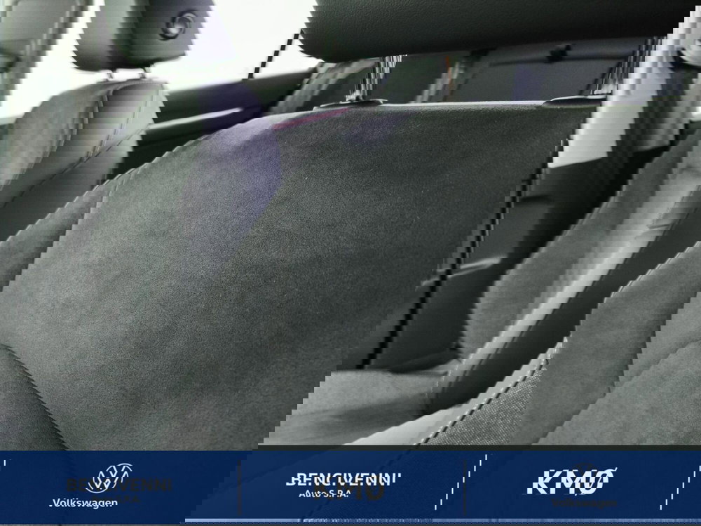 Volkswagen Golf nuova a Catanzaro (18)