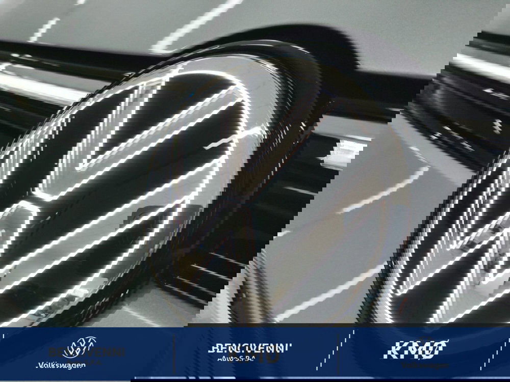 Volkswagen Golf nuova a Catanzaro (2)