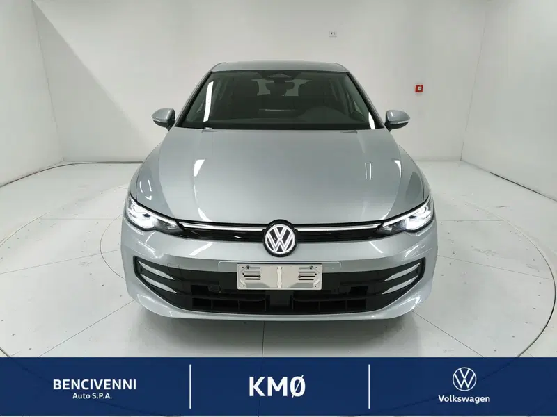 Volkswagen Golf nuova a Catanzaro (3)