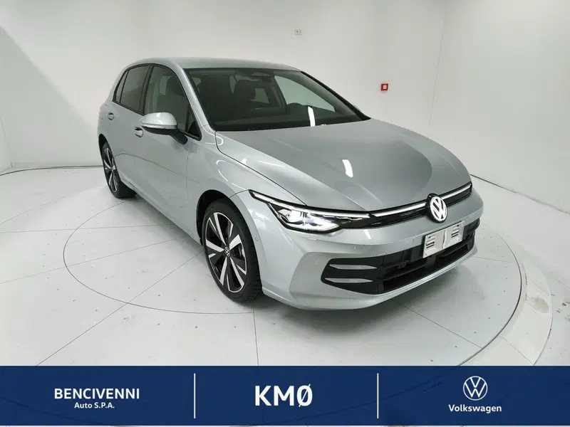 Volkswagen Golf nuova a Catanzaro (5)