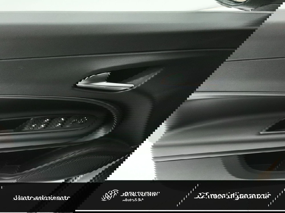 Jeep Avenger usata a Catanzaro (15)