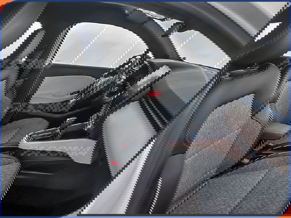 Renault Clio usata a Milano (14)