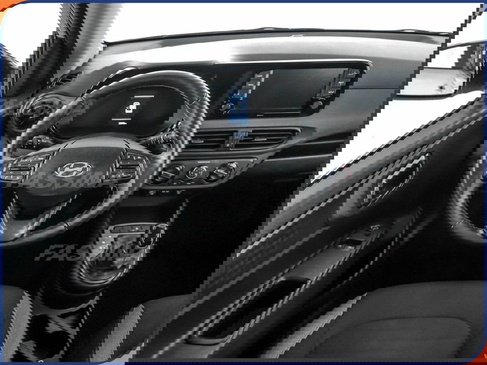 Hyundai i10 nuova a Milano (10)