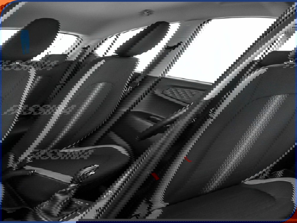 Hyundai i10 nuova a Milano (13)