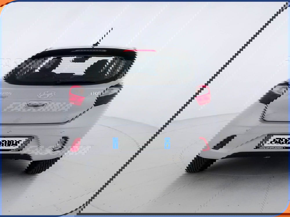 Hyundai i10 nuova a Milano (5)