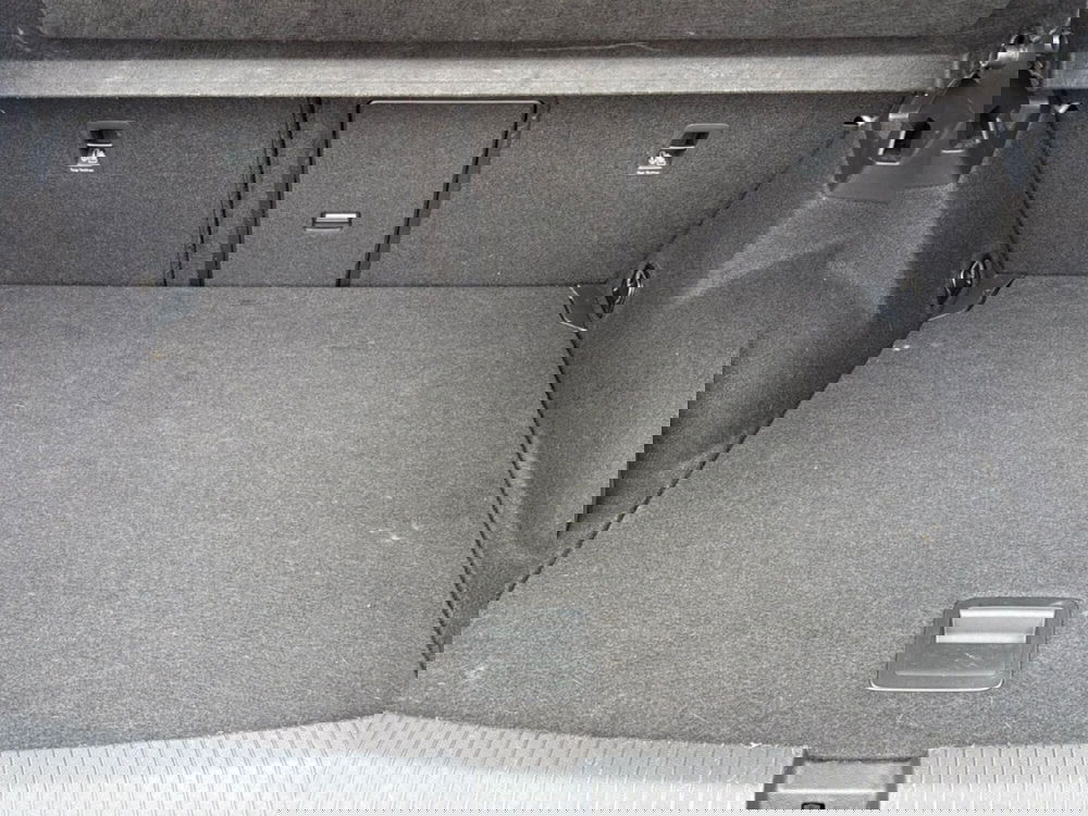 Volkswagen T-Roc usata a Terni (9)