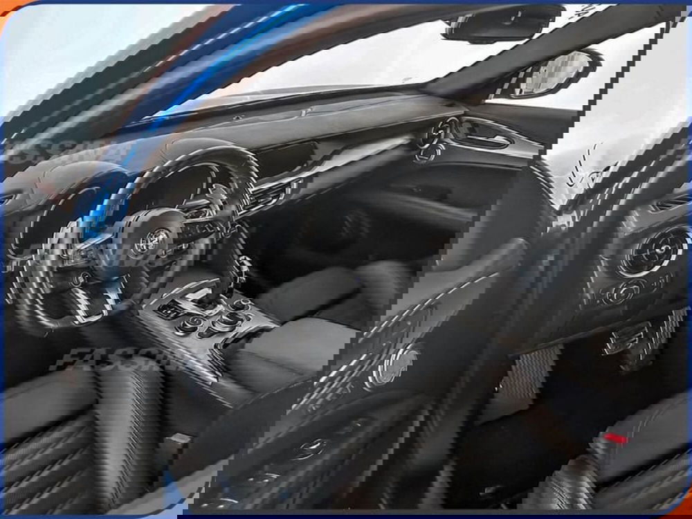 Alfa Romeo Stelvio usata a Milano (9)