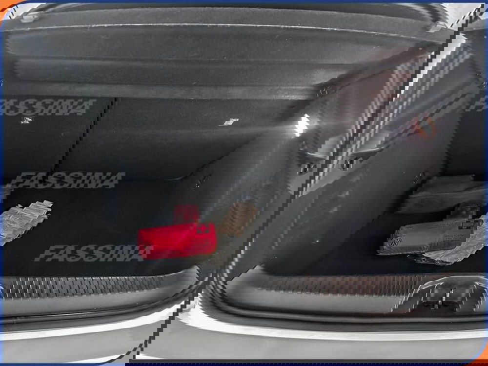 Renault Clio usata a Milano (12)