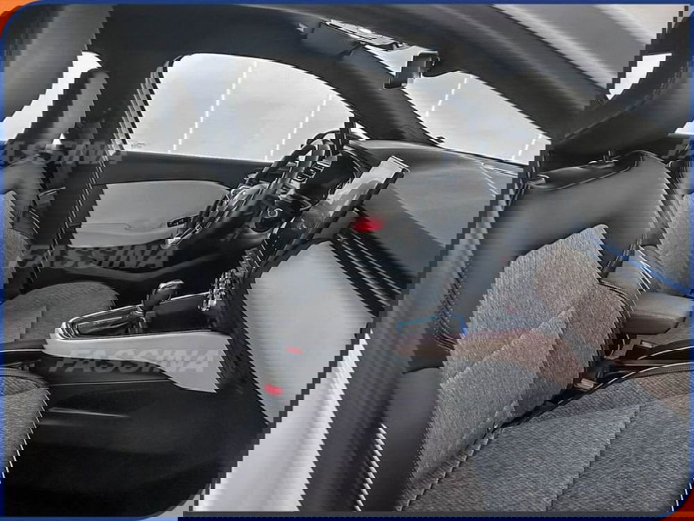 Renault Clio usata a Milano (14)