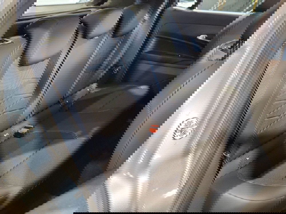 Jeep Avenger usata a Vicenza (13)