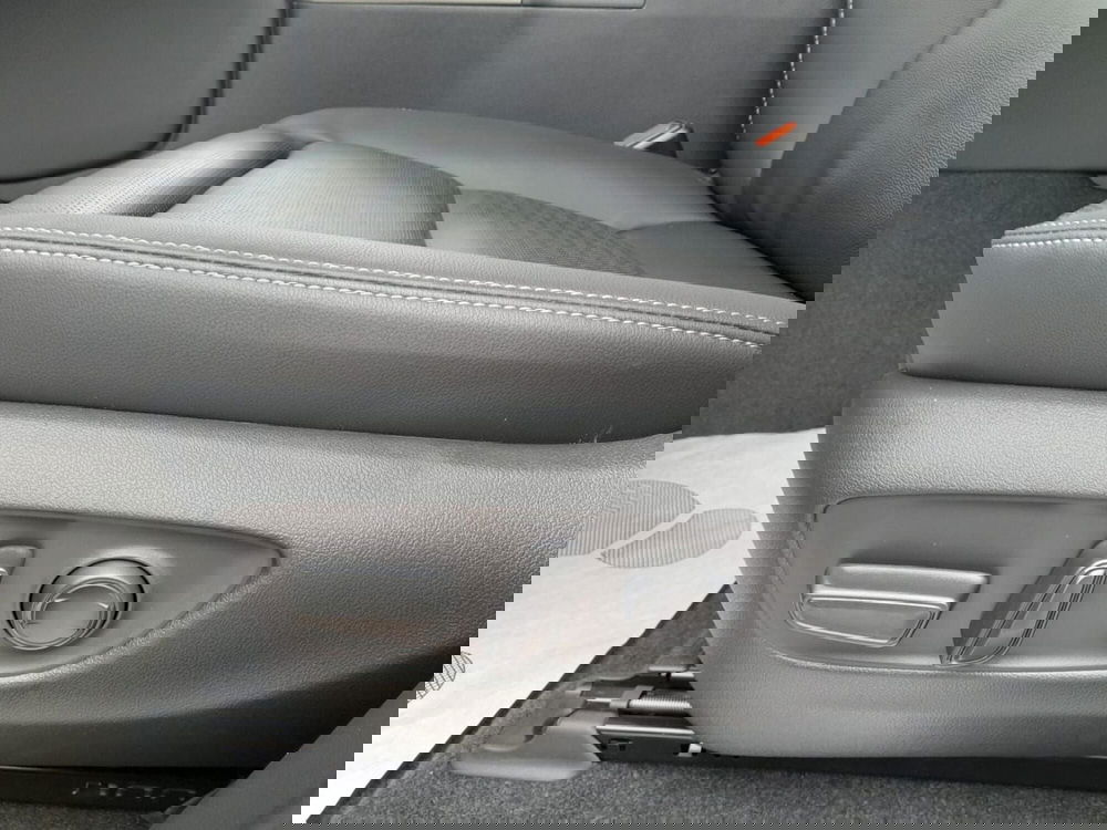 Toyota Land Cruiser nuova a L'Aquila (11)