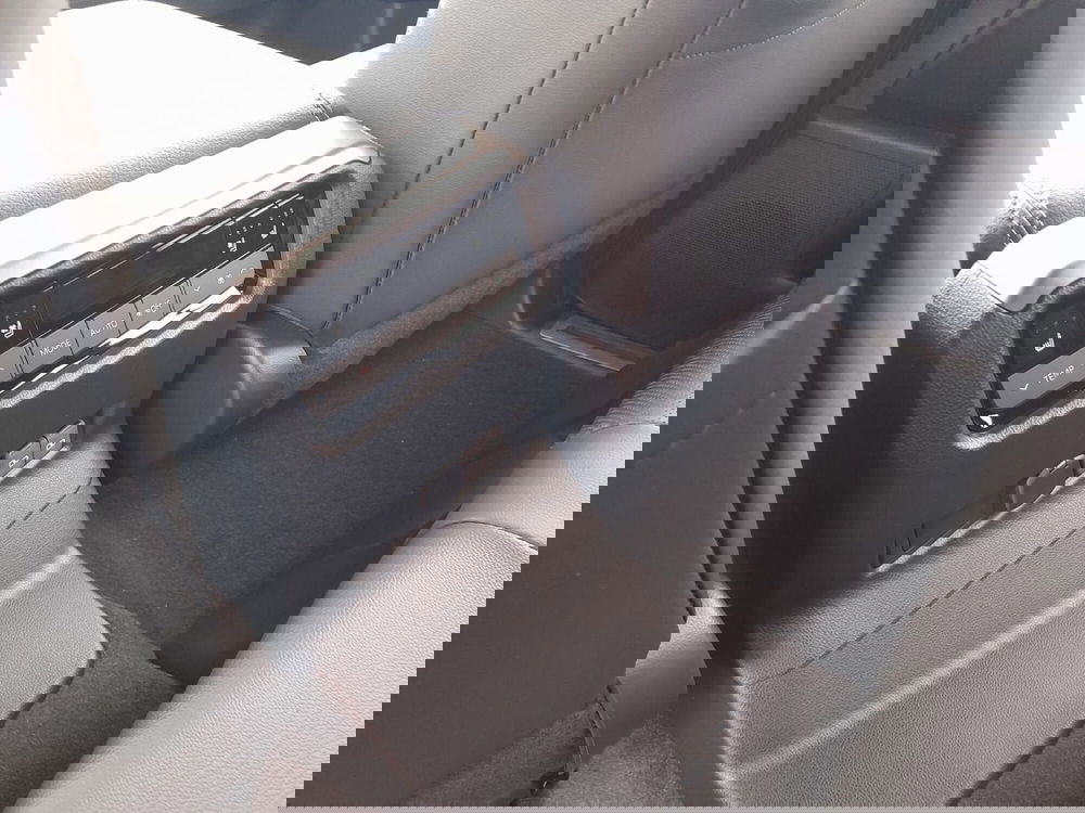 Toyota Land Cruiser nuova a L'Aquila (13)