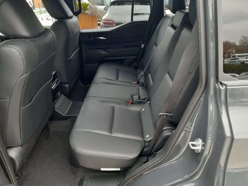 Toyota Land Cruiser nuova a L'Aquila (15)