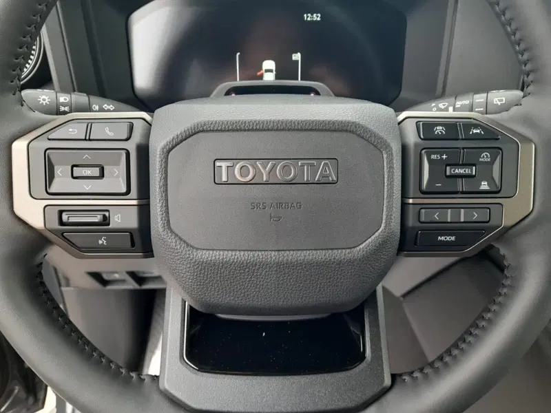 Toyota Land Cruiser nuova a L'Aquila (2)