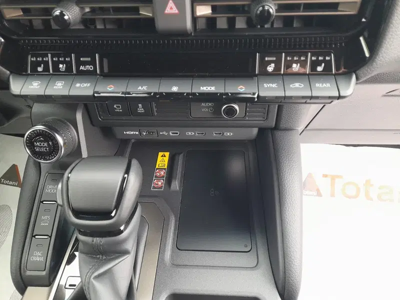 Toyota Land Cruiser nuova a L'Aquila (4)