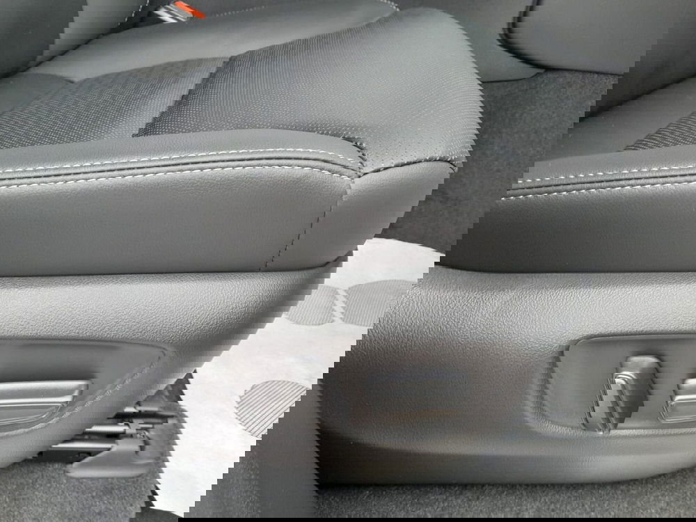 Toyota Land Cruiser nuova a L'Aquila (7)