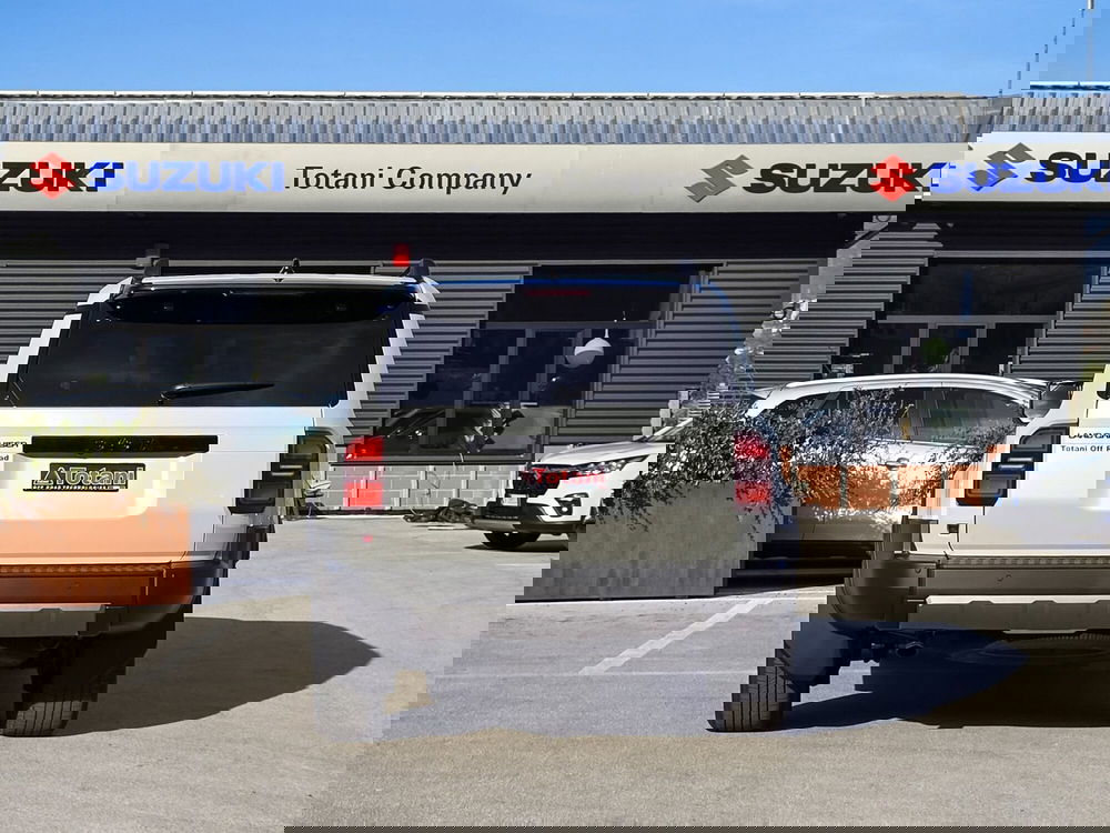 Toyota Land Cruiser nuova a L'Aquila (17)