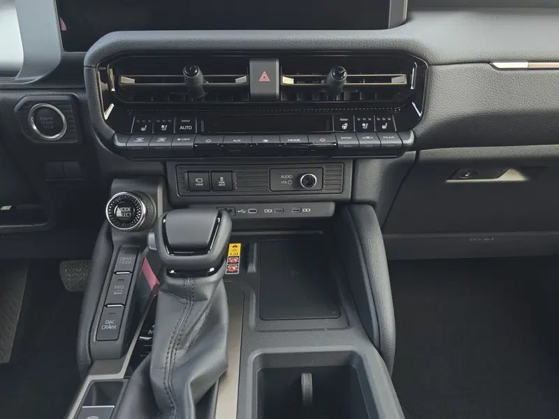 Toyota Land Cruiser nuova a L'Aquila (4)